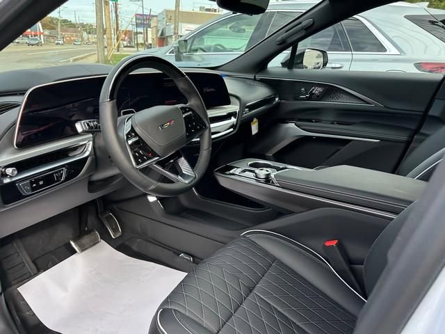 New 2026 Cadillac Lyriq V w/ Exterior Carbon Fiber Package image 10