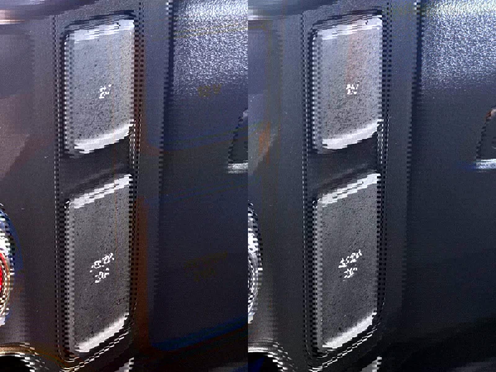 Used 2025 Ford F350 Lariat w/ Lariat Ultimate Package image 30