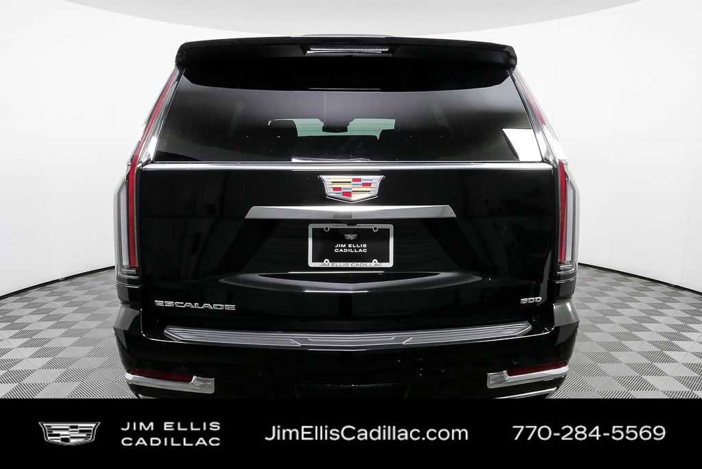 Used 2025 Cadillac Escalade Luxury image 31