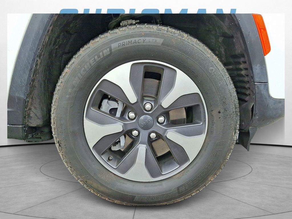 Used 2024 Jeep Grand Cherokee Limited 4xe image 7