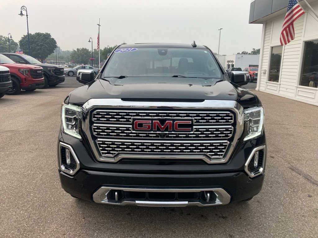 Certified 2021 GMC Sierra 1500 Denali w/ Denali Ultimate Package AWD/4WD image 2