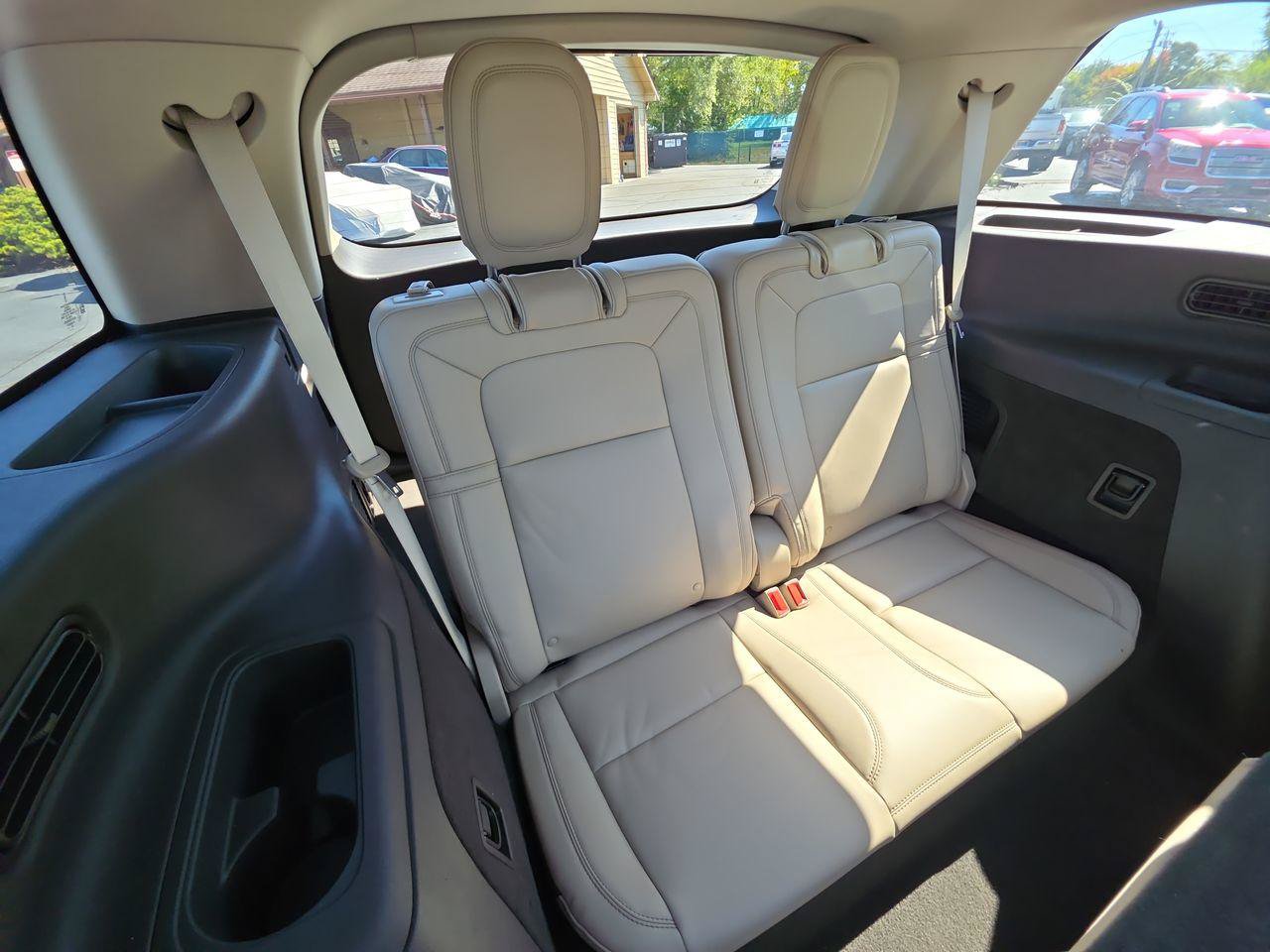 Used 2021 Lincoln Aviator Reserve w/ Equipment Group 201A AWD/4WD image 28