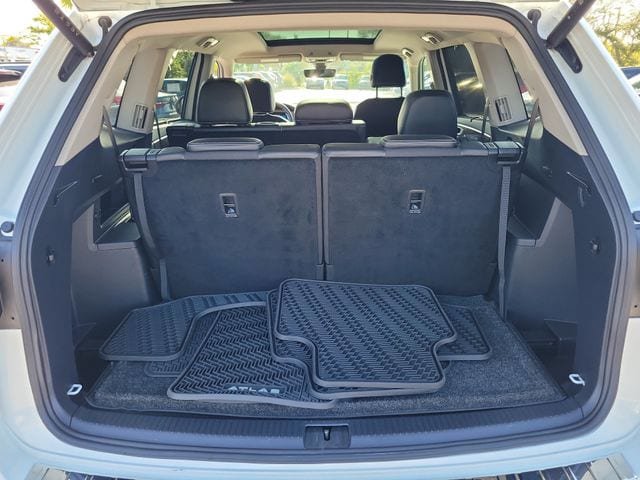 Certified 2024 Volkswagen Atlas SE FWD image 7