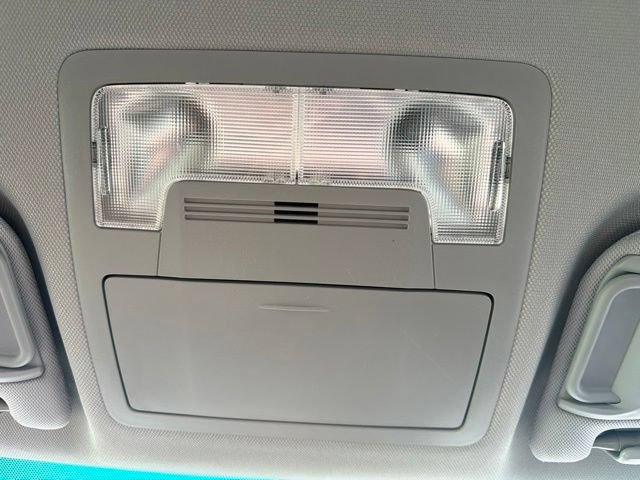 Used 2017 Toyota Camry LE FWD image 27