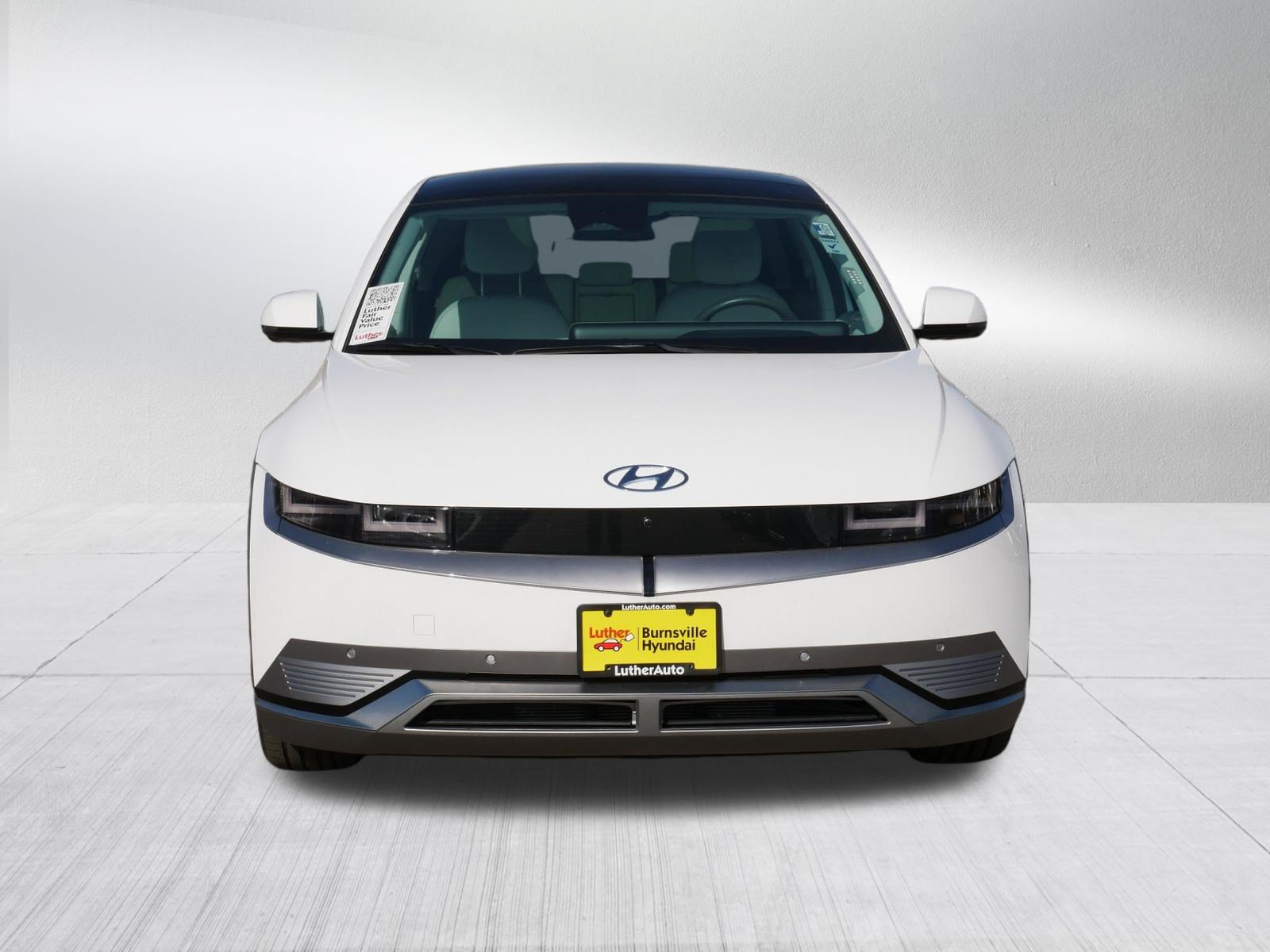 Certified 2024 Hyundai Ioniq 5 Limited AWD/4WD image 2