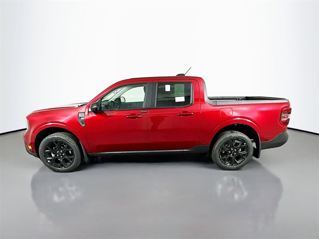 New 2025 Ford Maverick Lariat w/ Black Appearance Package image 4