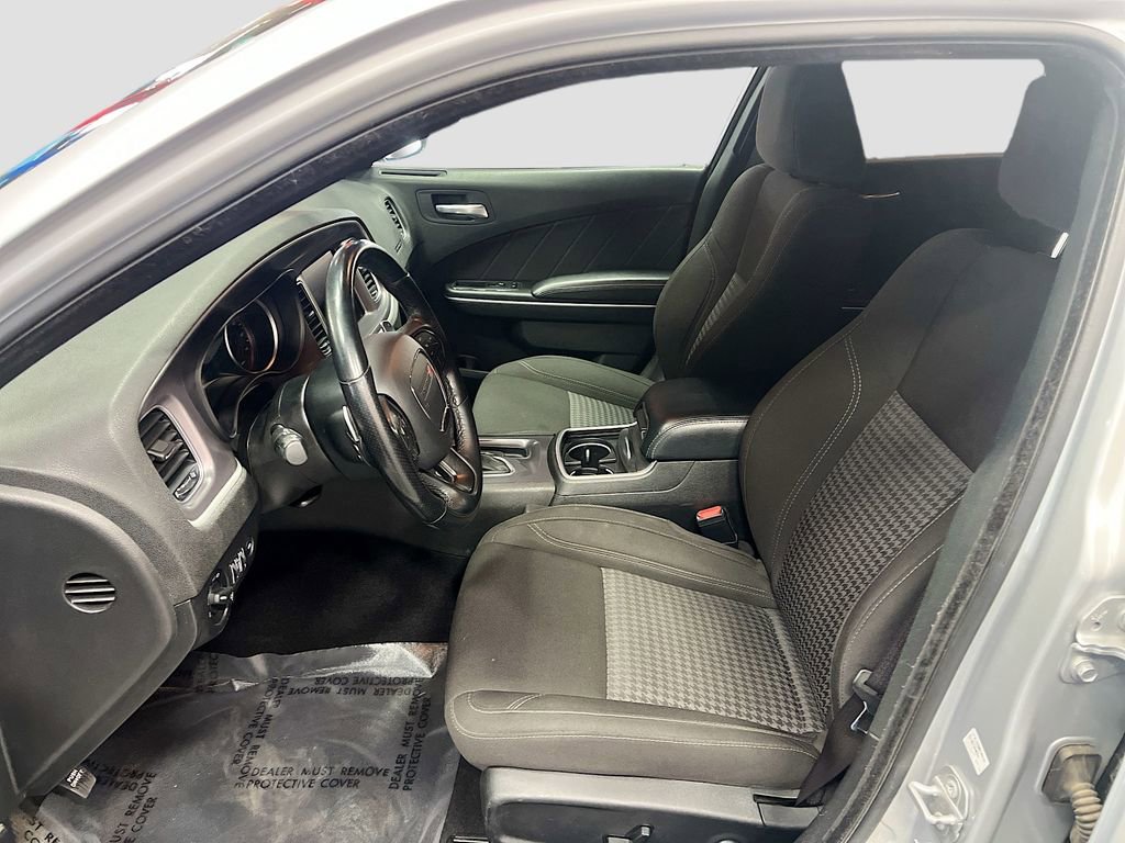 Used 2021 Dodge Charger SXT w/ Cold Weather Package image 21
