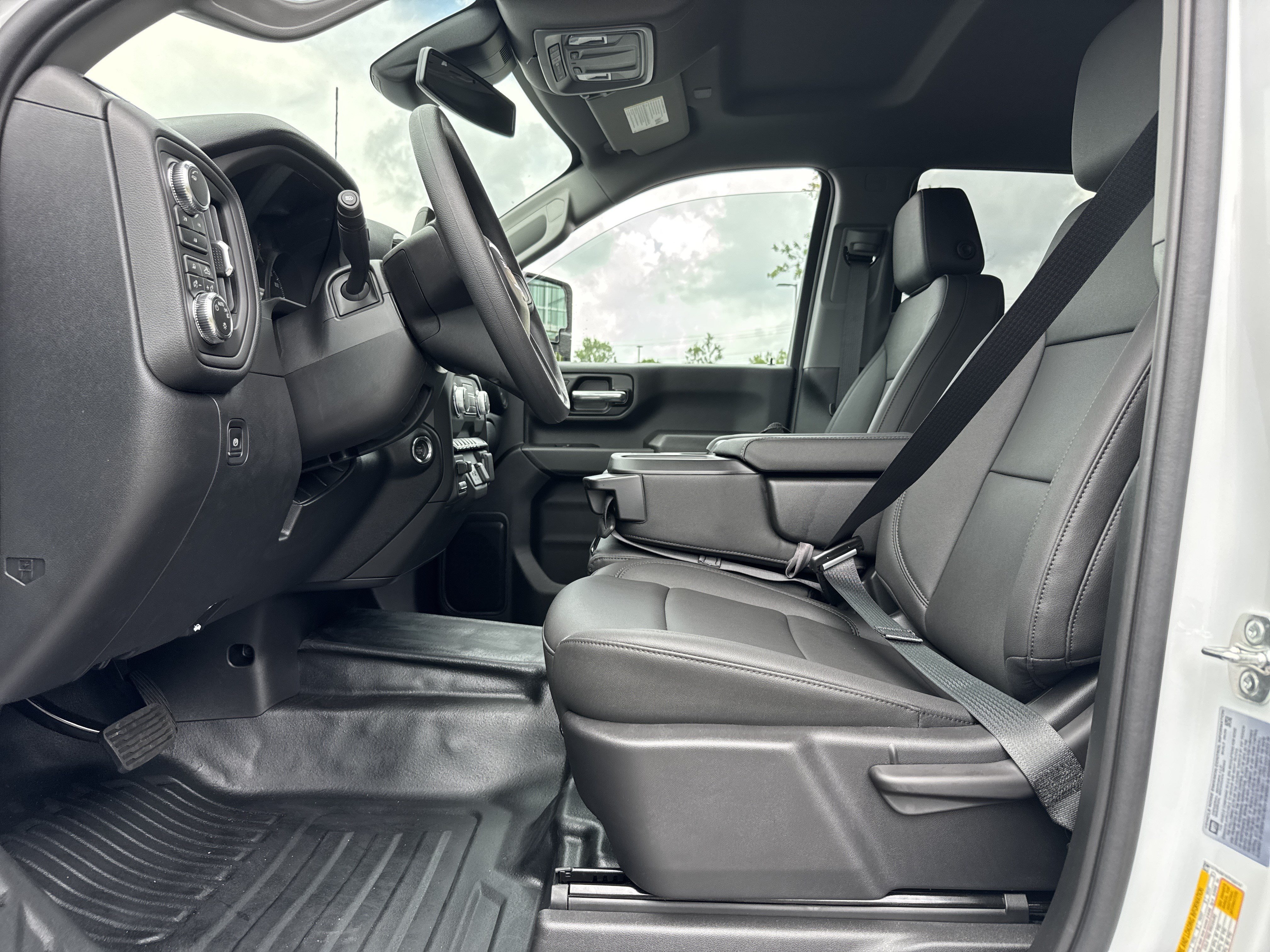New 2026 GMC Sierra 3500 Pro AWD/4WD image 14