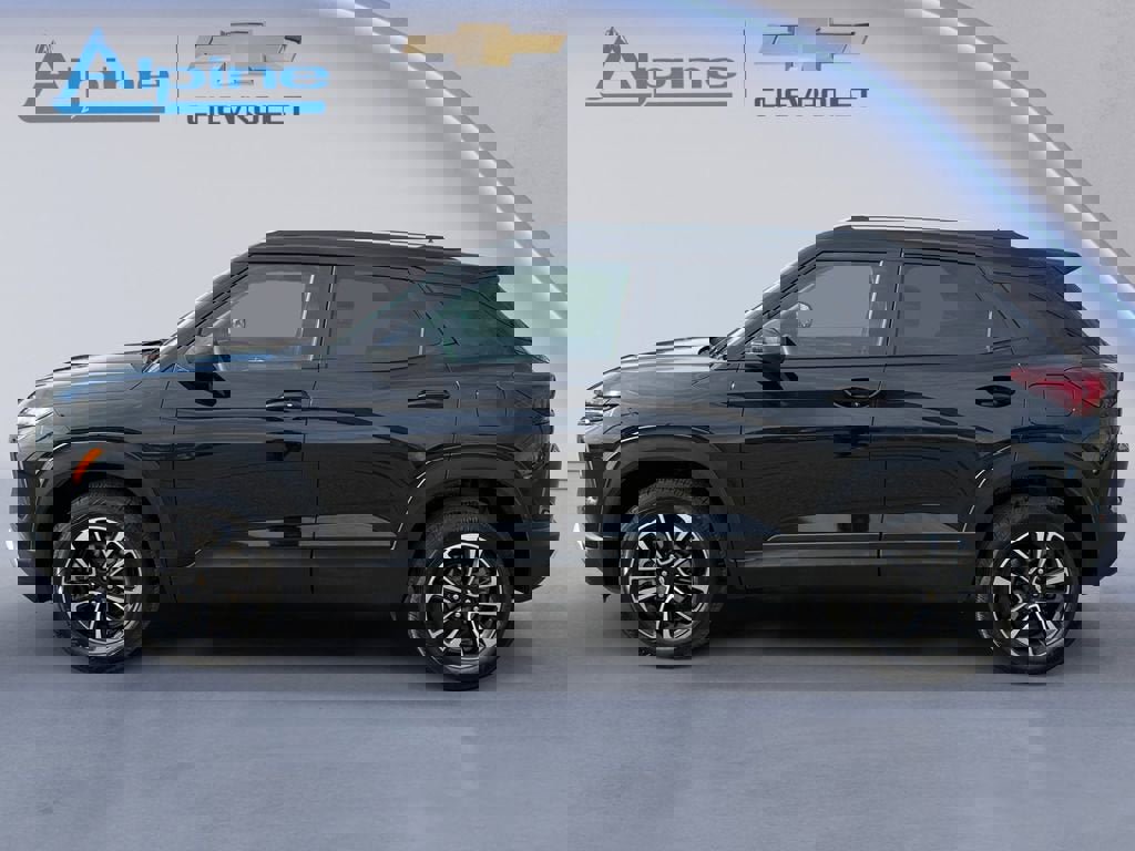 Used 2025 Chevrolet TrailBlazer LT image 2