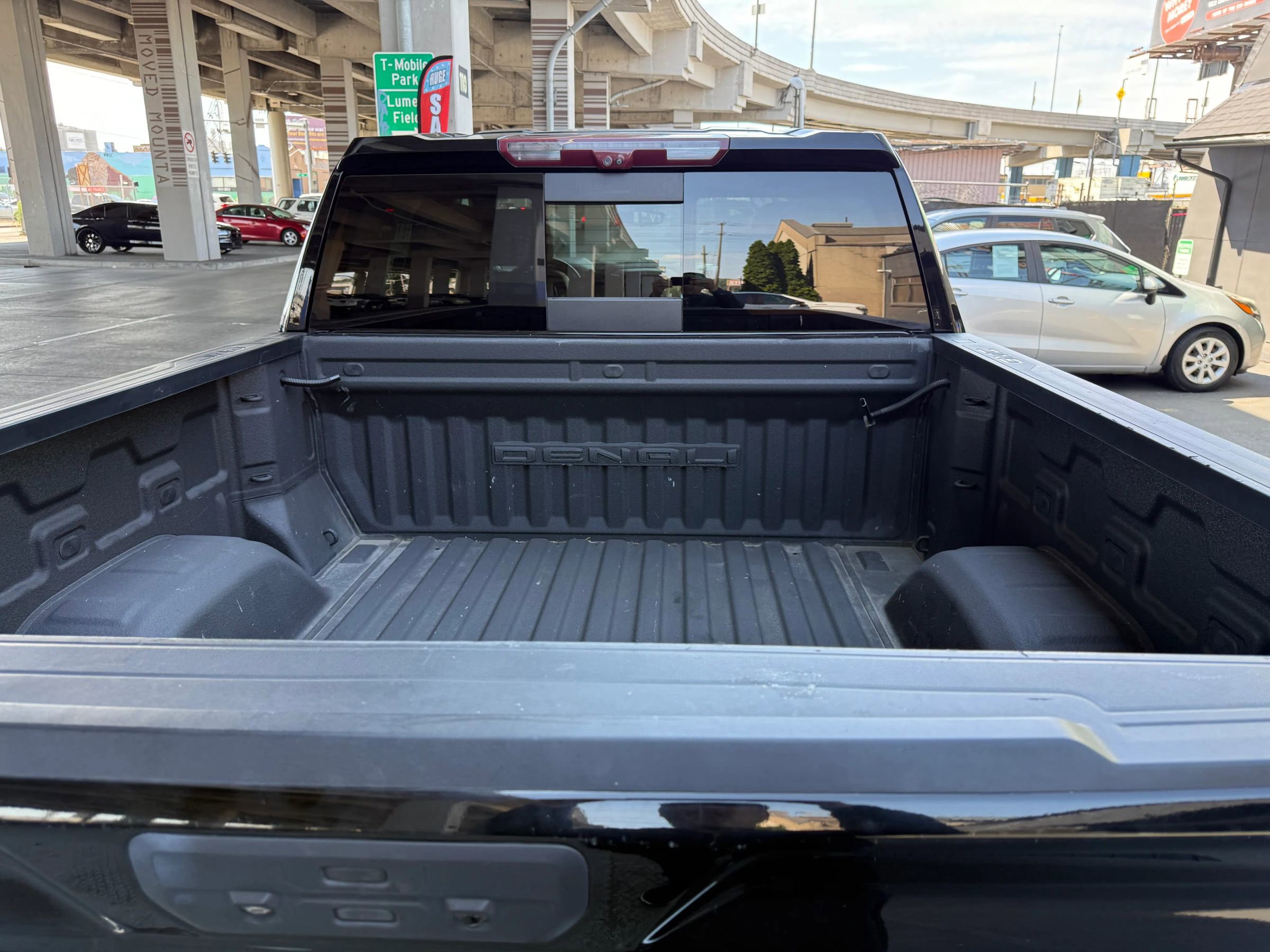 Used 2020 GMC Sierra 1500 Denali w/ Denali Ultimate Package image 8