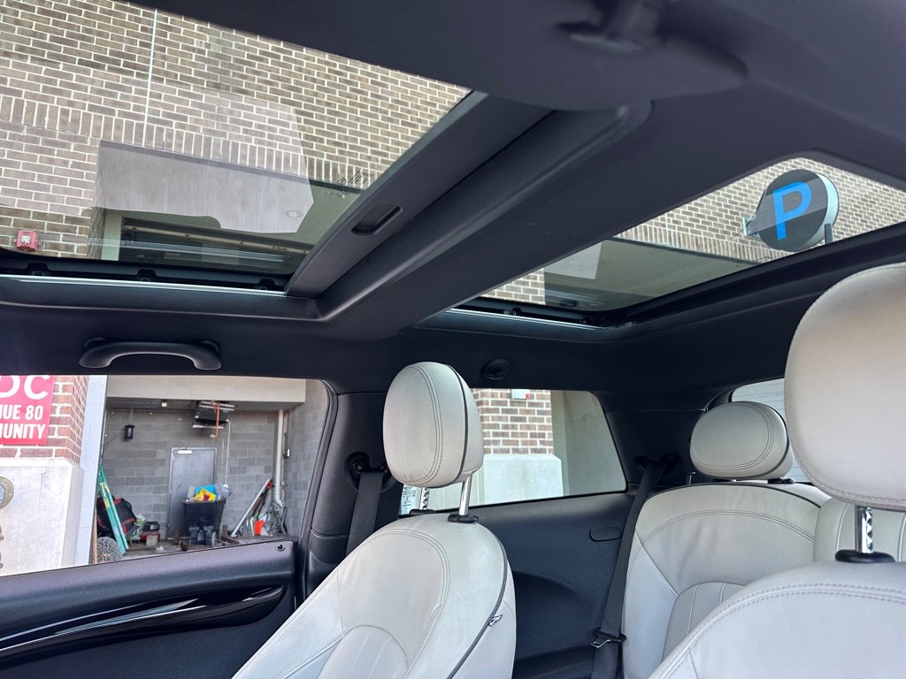 Used 2015 MINI Cooper S image 17