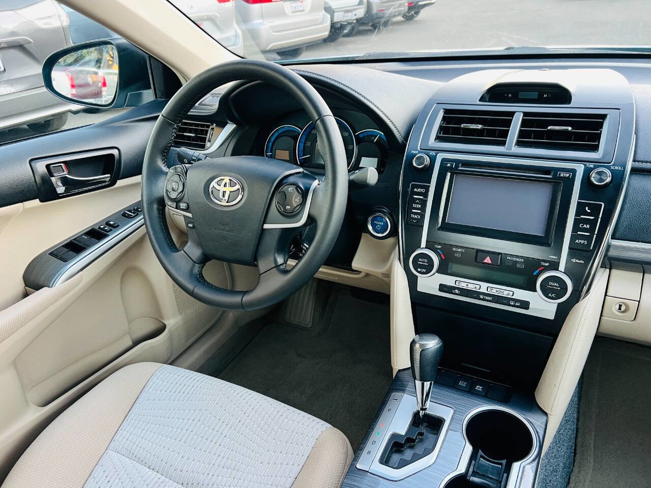 Used 2012 Toyota Camry XLE w/ Convenience Pkg image 21