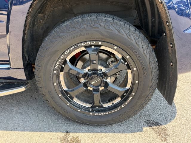 Used 2024 Toyota 4Runner Limited AWD/4WD image 31