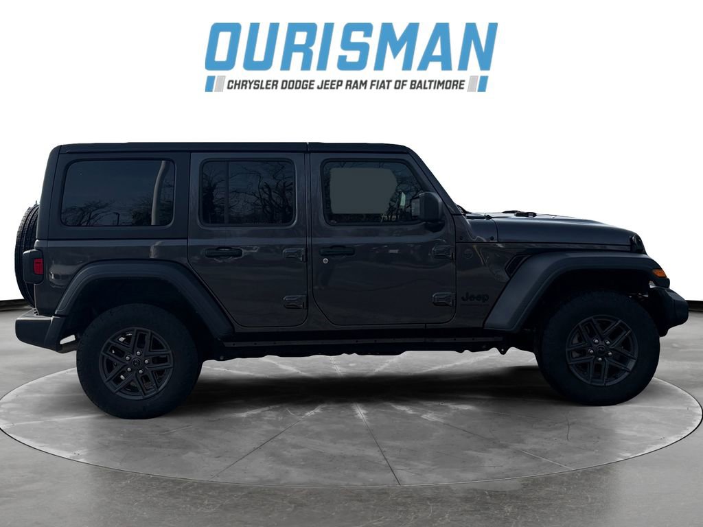 Used 2024 Jeep Wrangler Unlimited Sport AWD/4WD image 7