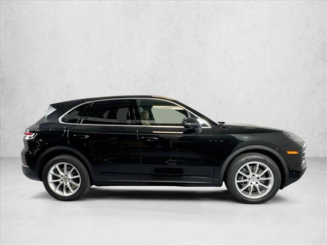 Used 2026 Porsche Cayenne AWD/4WD image 8