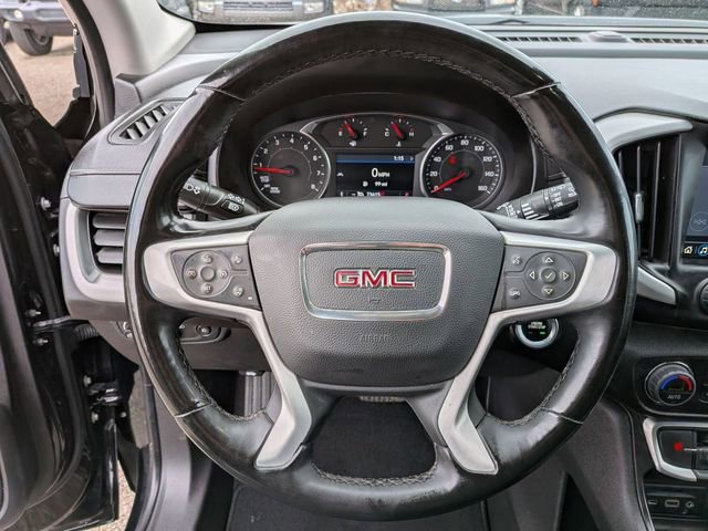 Used 2024 GMC Terrain SLT image 17