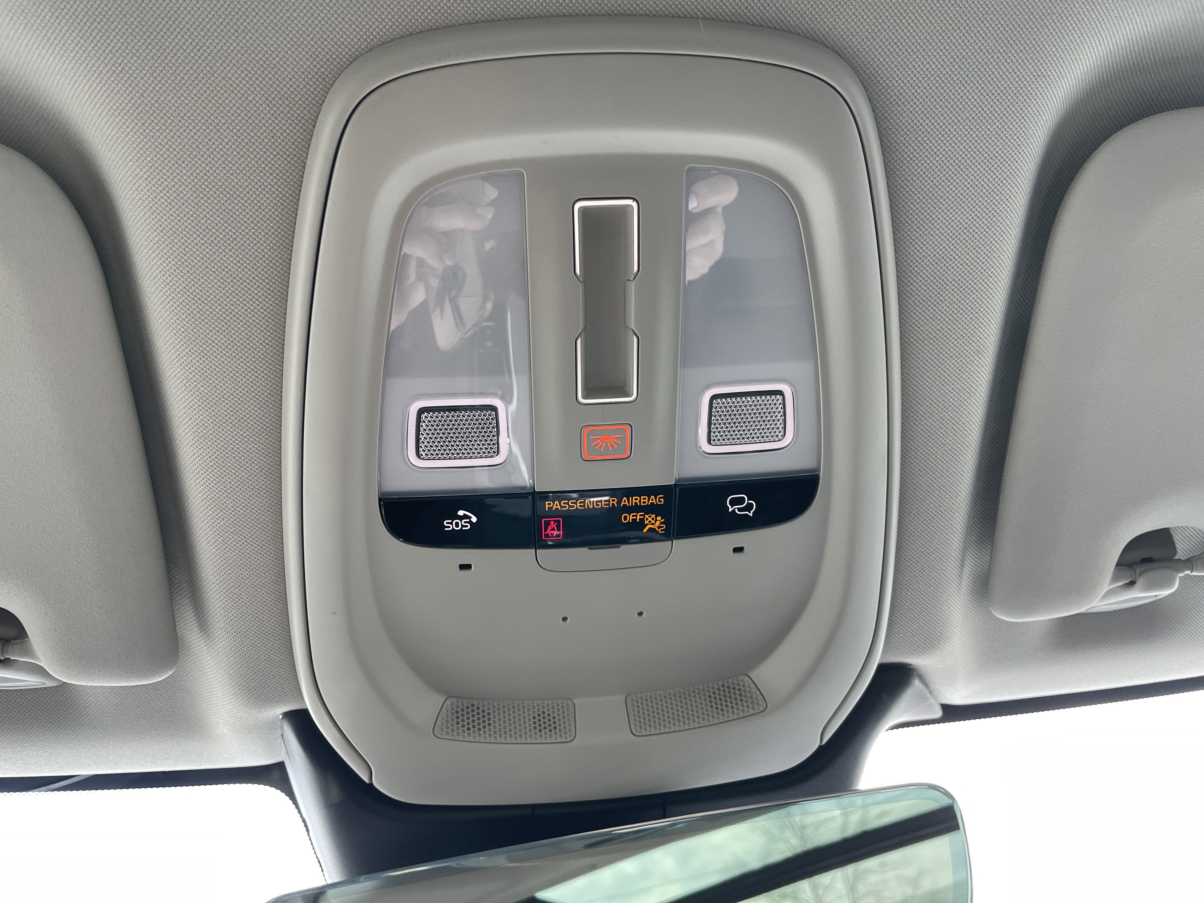 Used 2025 Volvo XC60 B5 Plus image 46