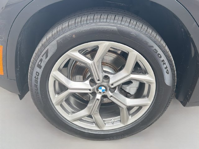 Used 2023 BMW X3 xDrive30i w/ Premium Package w/ZPA AWD/4WD image 35