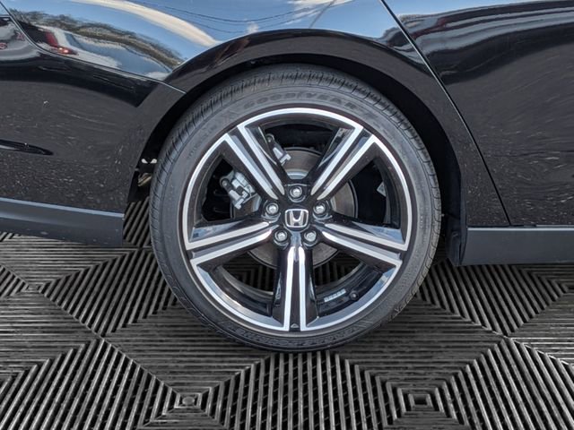 Certified 2025 Honda Accord Sport image 9
