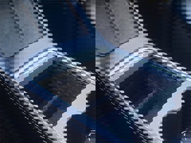 Used 2021 Tesla Model Y Long Range image 13