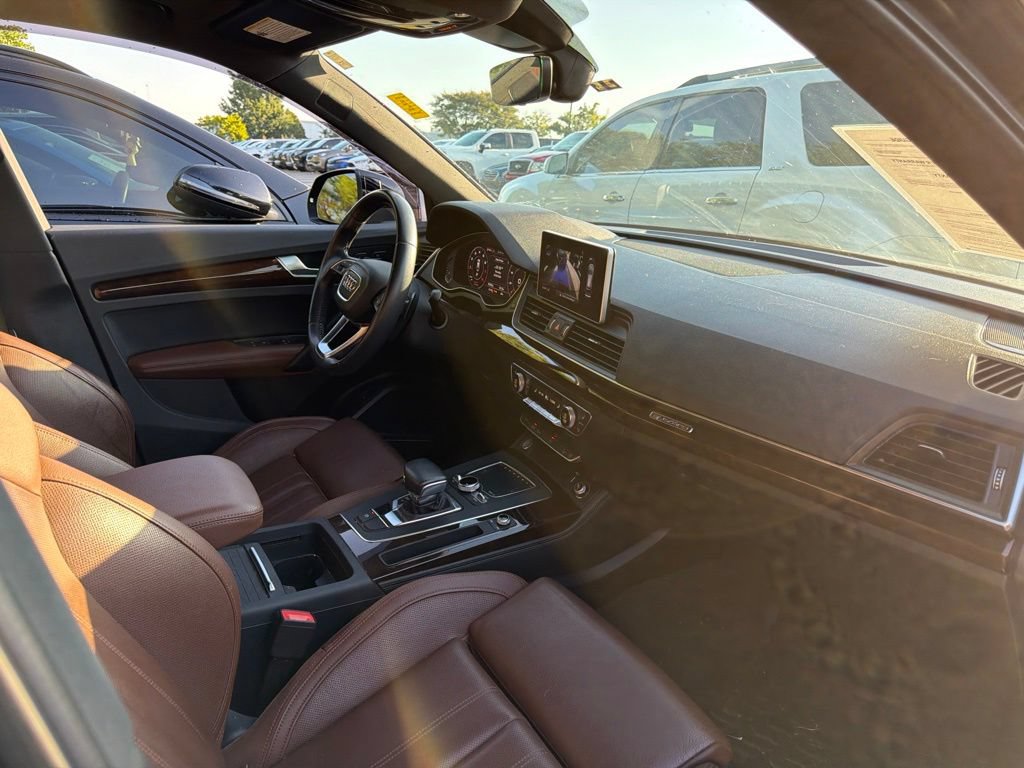 Used 2019 Audi Q5 2.0T Premium Plus w/ Premium Plus Package AWD/4WD image 5