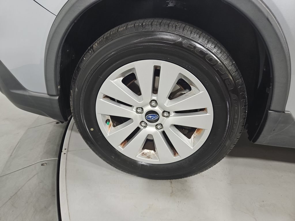 Used 2015 Subaru Outback 2.5i Premium AWD/4WD image 27