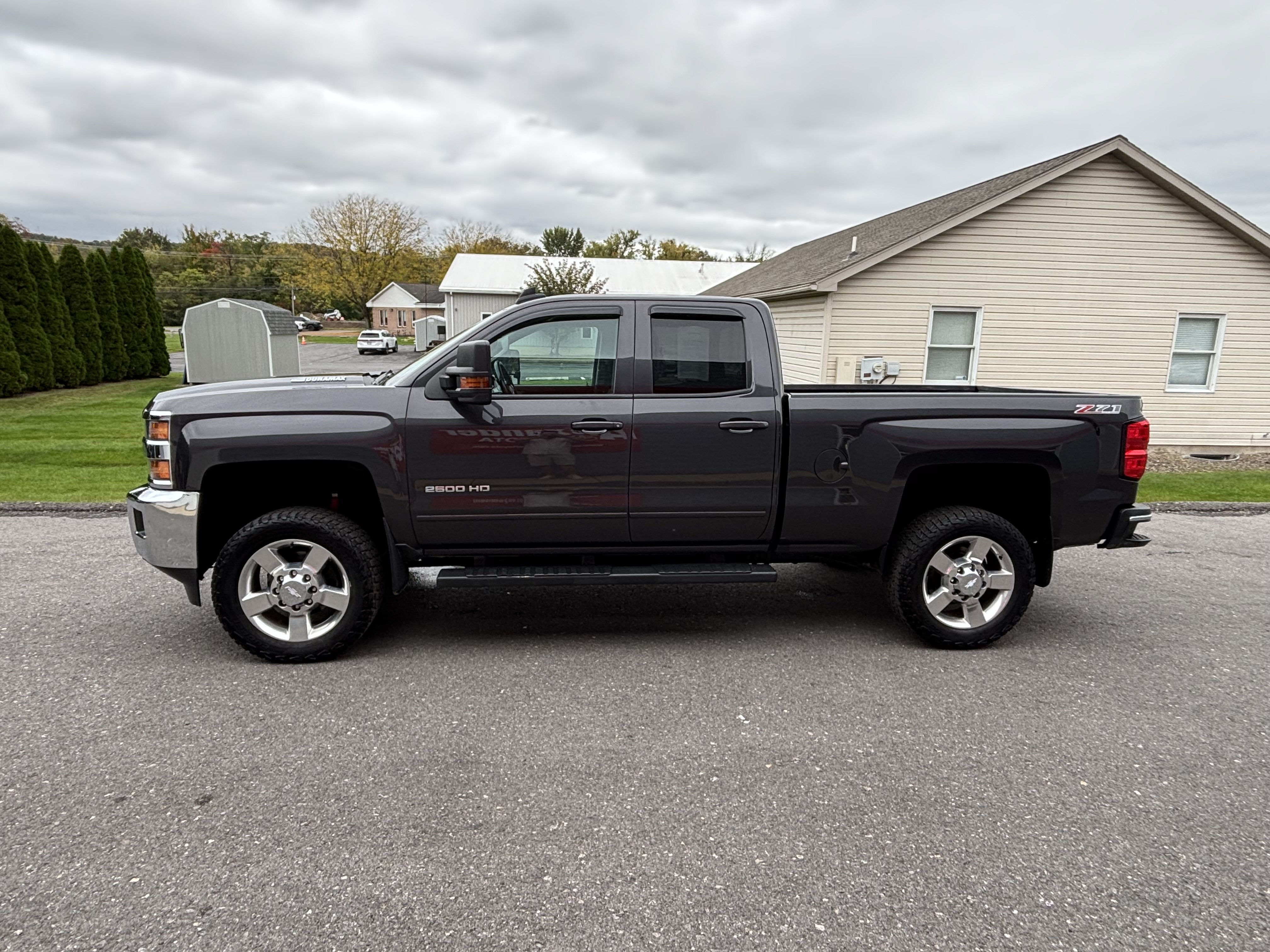Used 2016 Chevrolet Silverado 2500 LT w/ LT Convenience Package AWD/4WD image 6