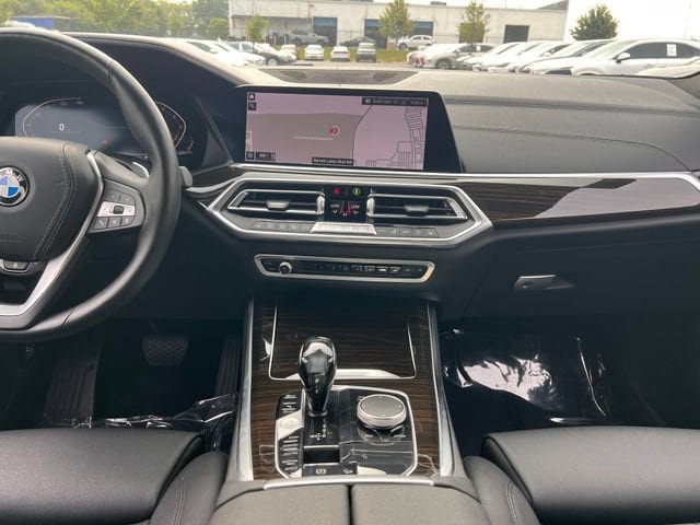 Used 2020 BMW X5 xDrive40i w/ Premium Package AWD/4WD image 15