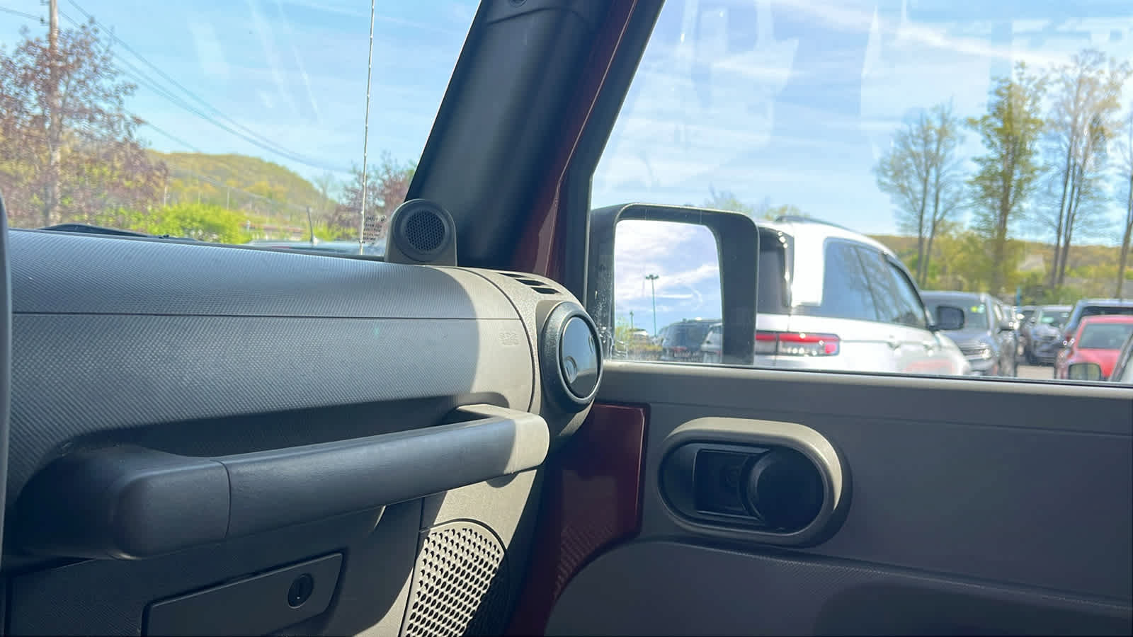 Used 2007 Jeep Wrangler Unlimited Sahara AWD/4WD image 16
