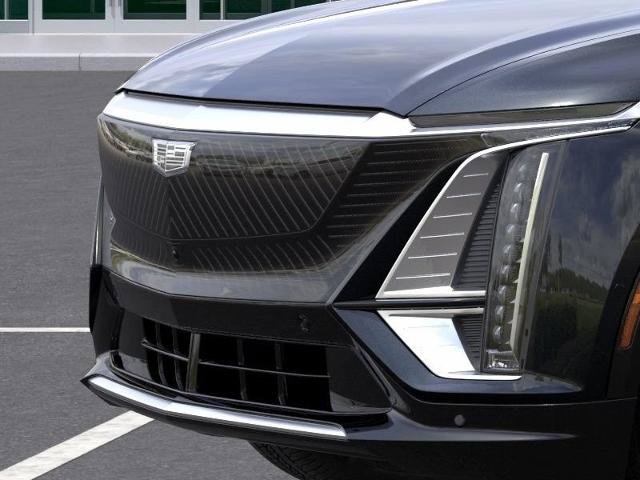 New 2026 Cadillac Lyriq Luxury w/ LPO, Floor Liner Package AWD/4WD image 37