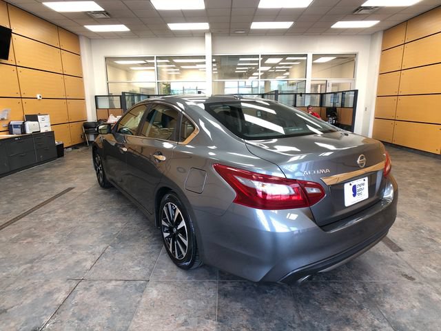 Used 2018 Nissan Altima 2.5 SL FWD image 5