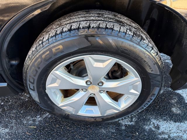 Used 2015 Subaru Forester 2.5i Premium w/ All-Weather Package image 13