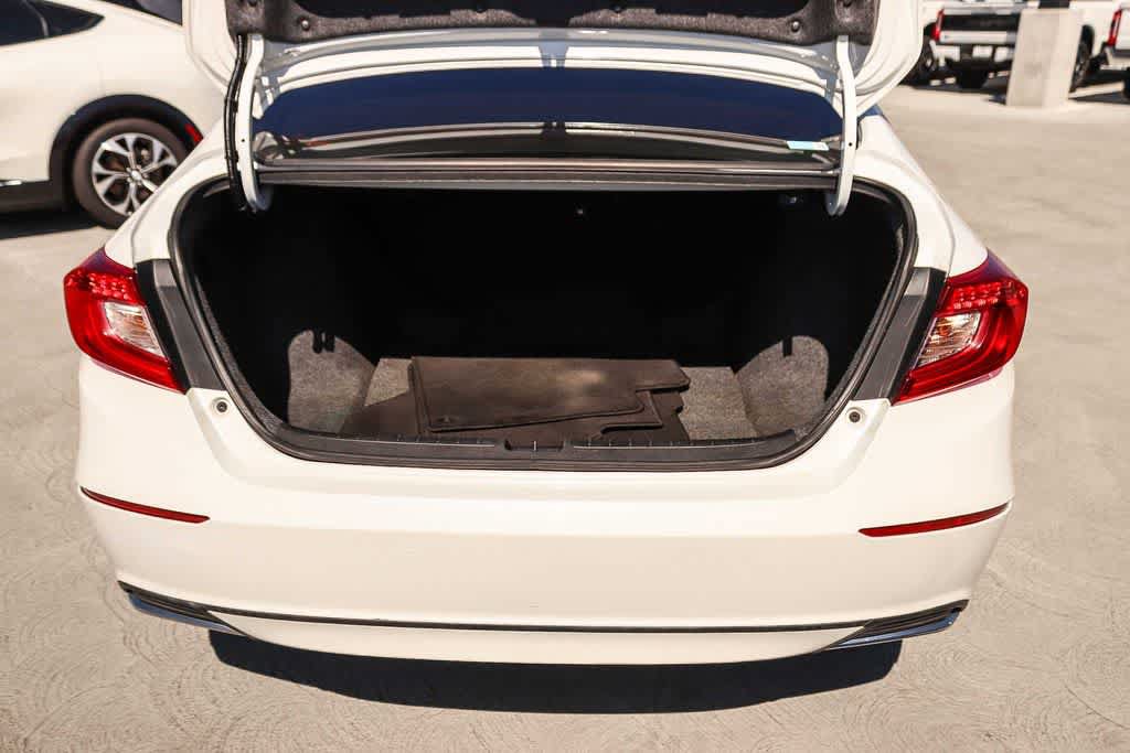 Used 2018 Honda Accord LX image 27