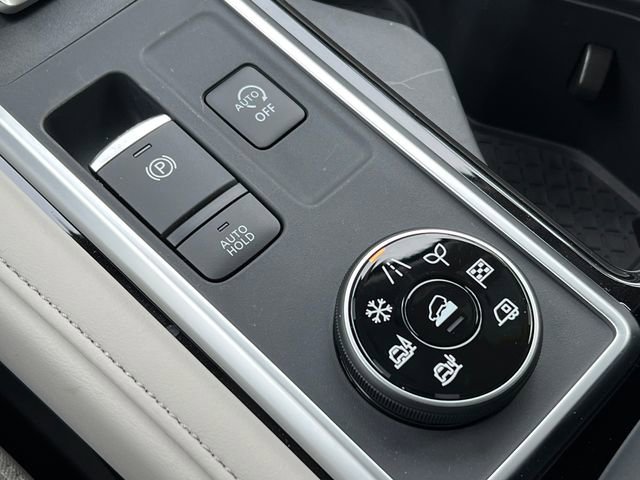 New 2026 Nissan Pathfinder SL image 28