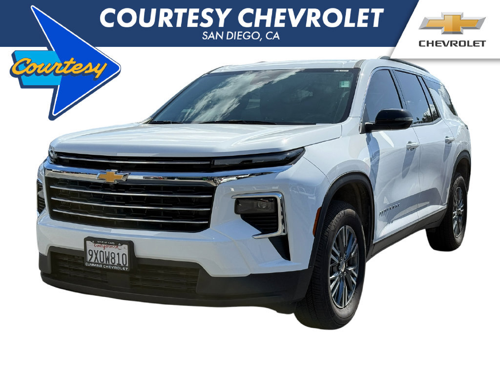 Used 2026 Chevrolet Traverse LT