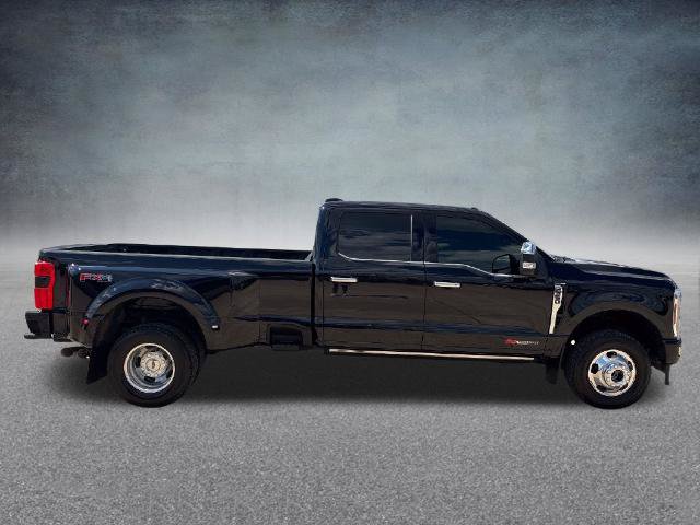 Certified 2025 Ford F350 Platinum w/ Platinum Plus Package AWD/4WD image 7