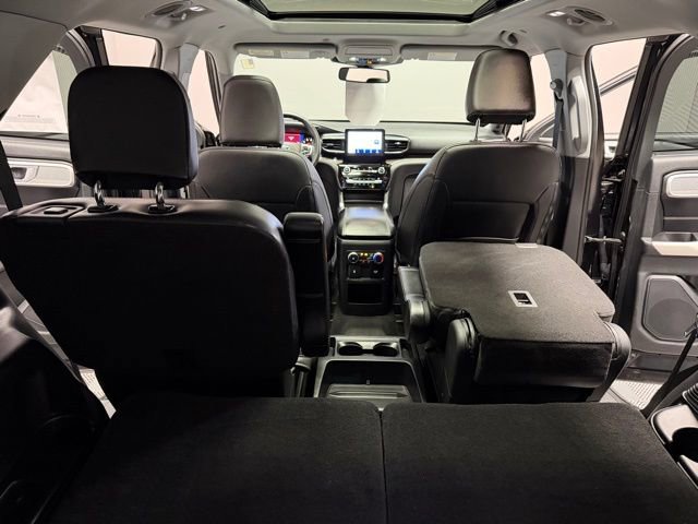 Used 2021 Ford Explorer Limited w/ Hybrid Equipment Group 310A AWD/4WD image 28