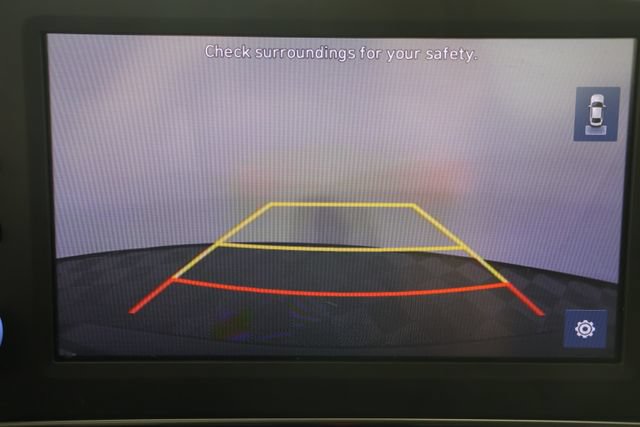 Certified 2023 Hyundai Elantra SEL FWD image 17