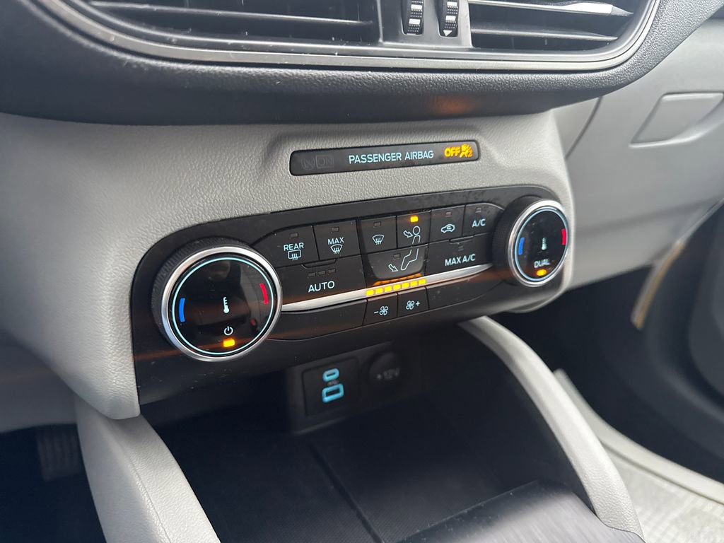 Used 2023 Ford Escape Active image 36