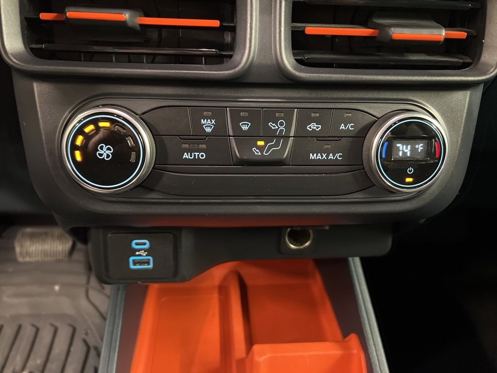 Certified 2022 Ford Maverick XLT w/ Equipment Group 300A Standard image 12