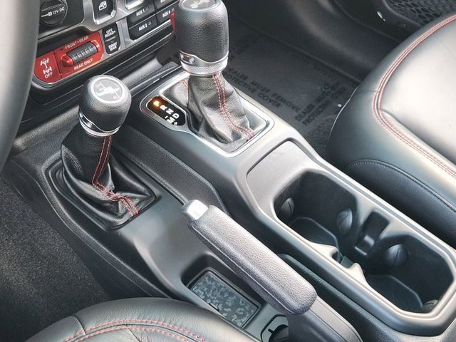 Used 2021 Jeep Wrangler Rubicon AWD/4WD image 18