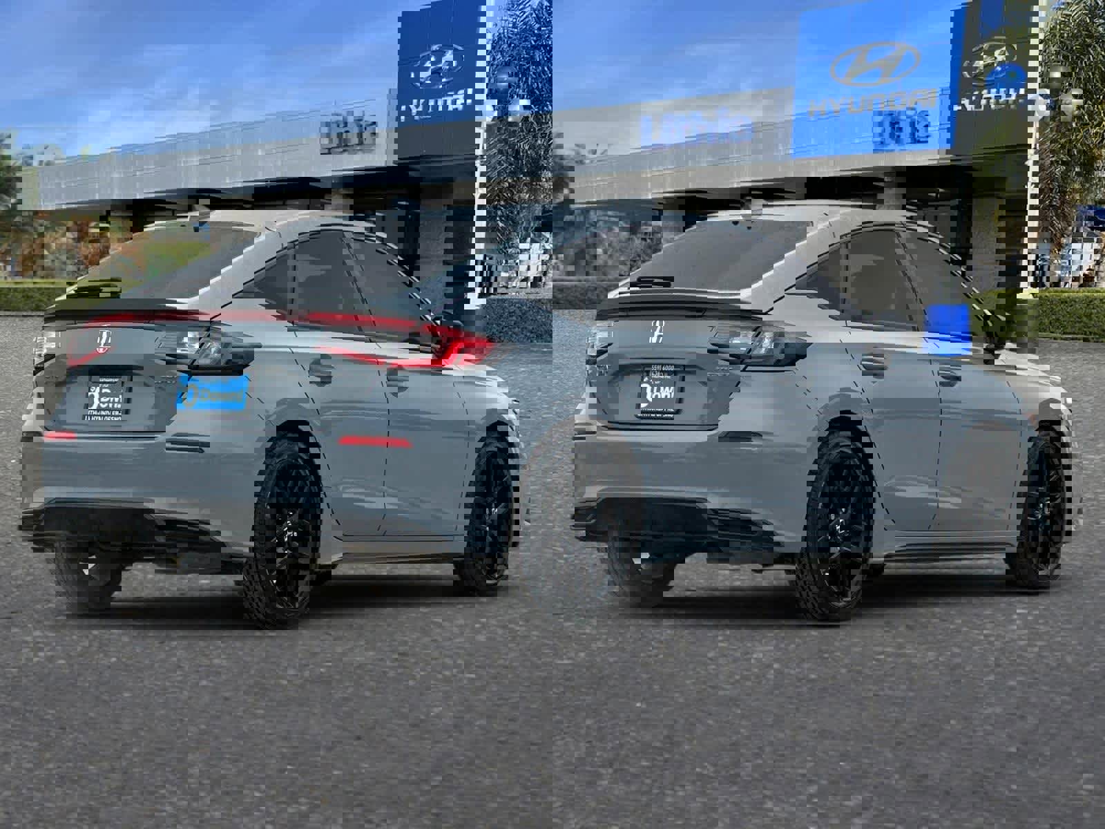 Used 2024 Honda Civic Sport image 2