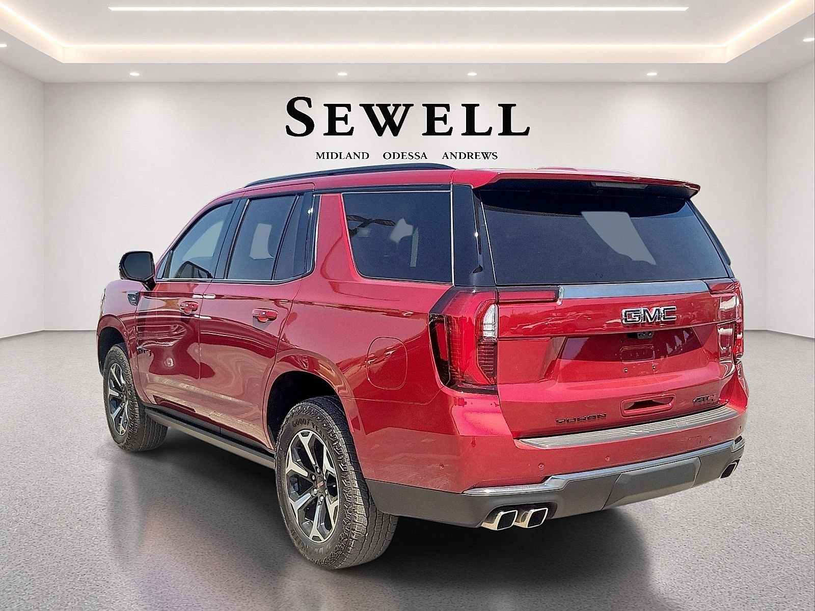 Used 2026 GMC Yukon AT4 w/ AT4 Premium Plus Package AWD/4WD image 3