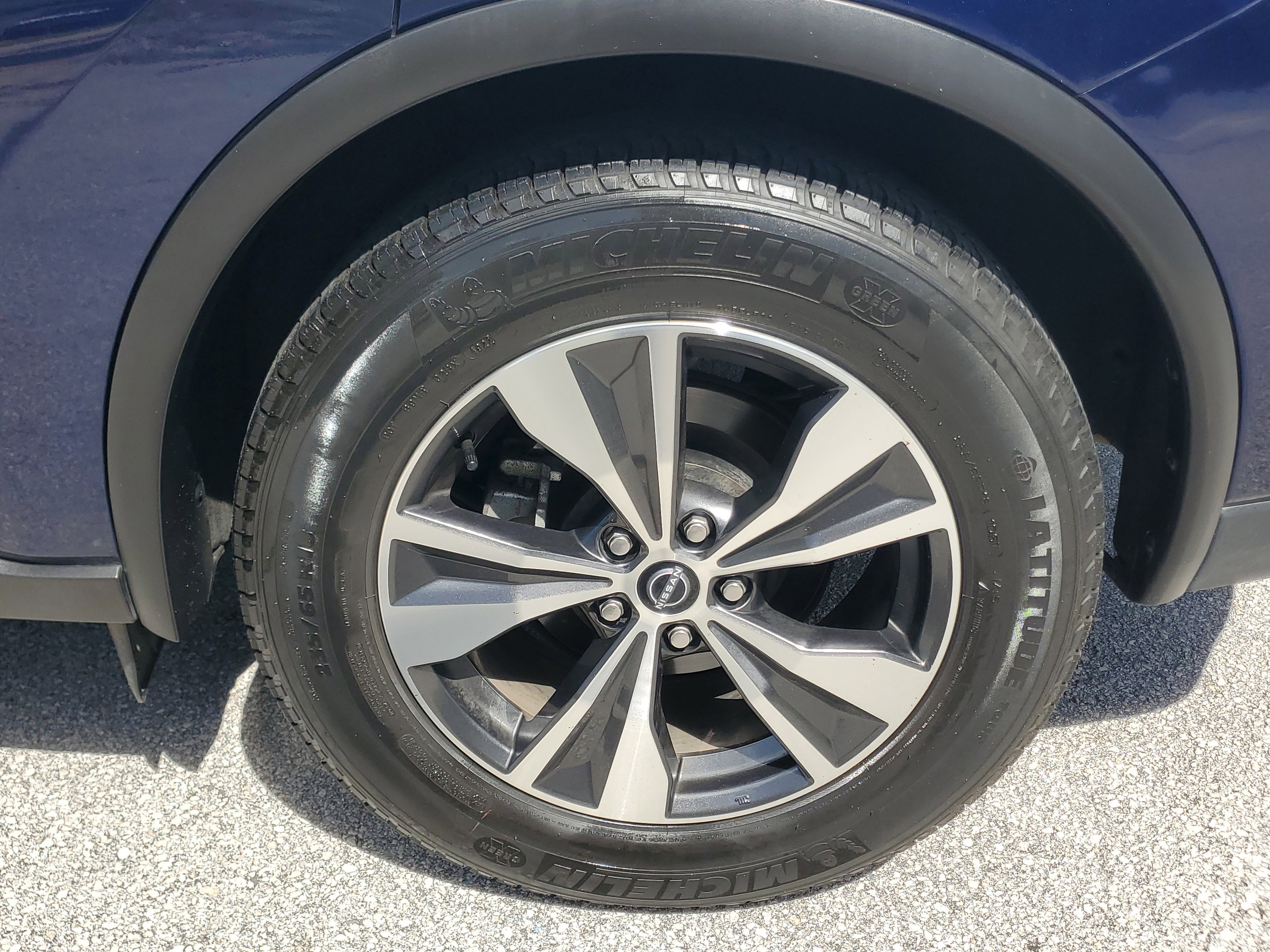 Used 2023 Nissan Murano SV image 7