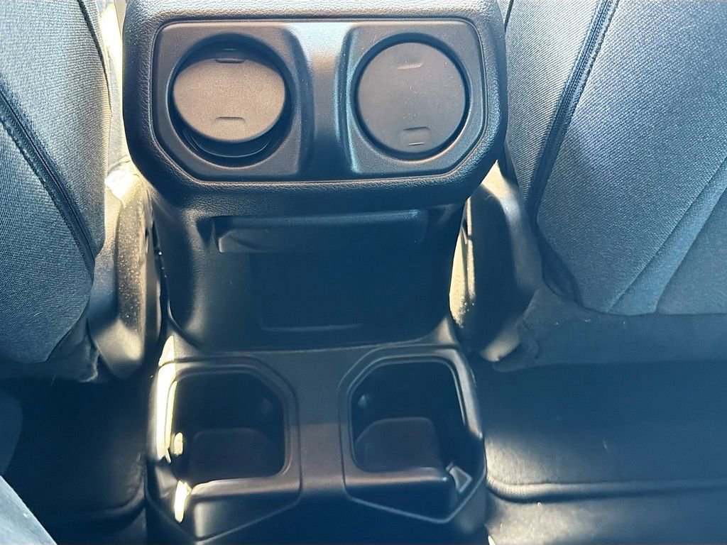 Used 2024 Jeep Wrangler Sport S image 19