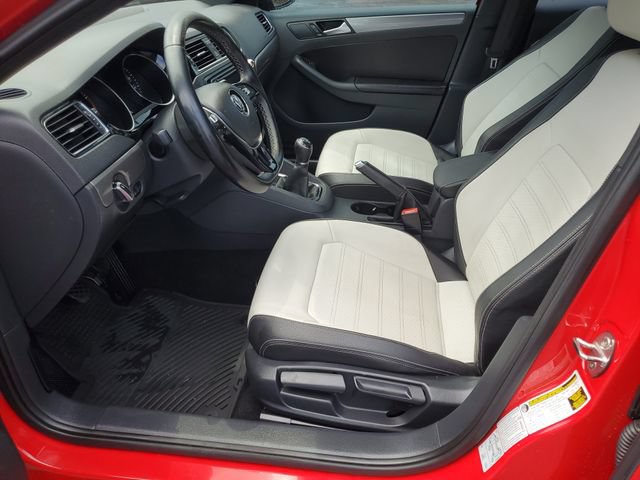 Used 2016 Volkswagen Jetta Sport FWD image 17
