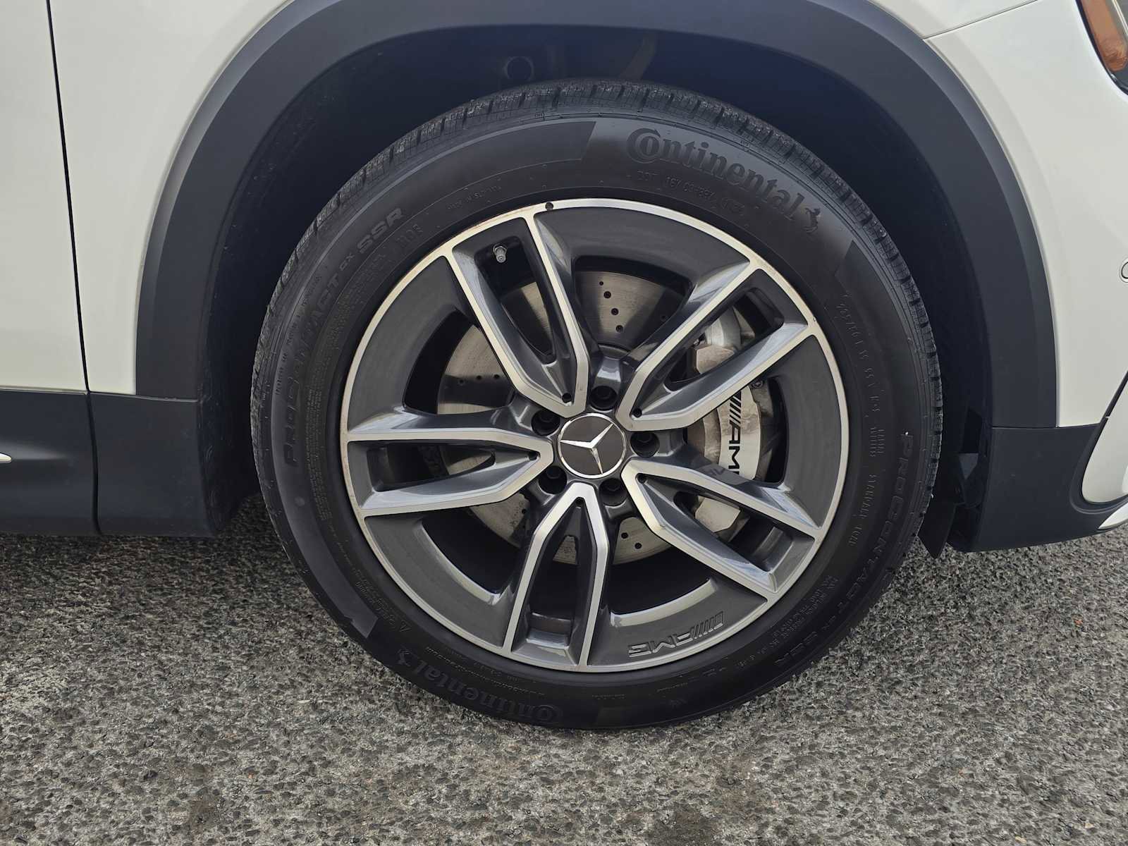 Used 2025 Mercedes-Benz GLB 35 AMG 4MATIC image 9