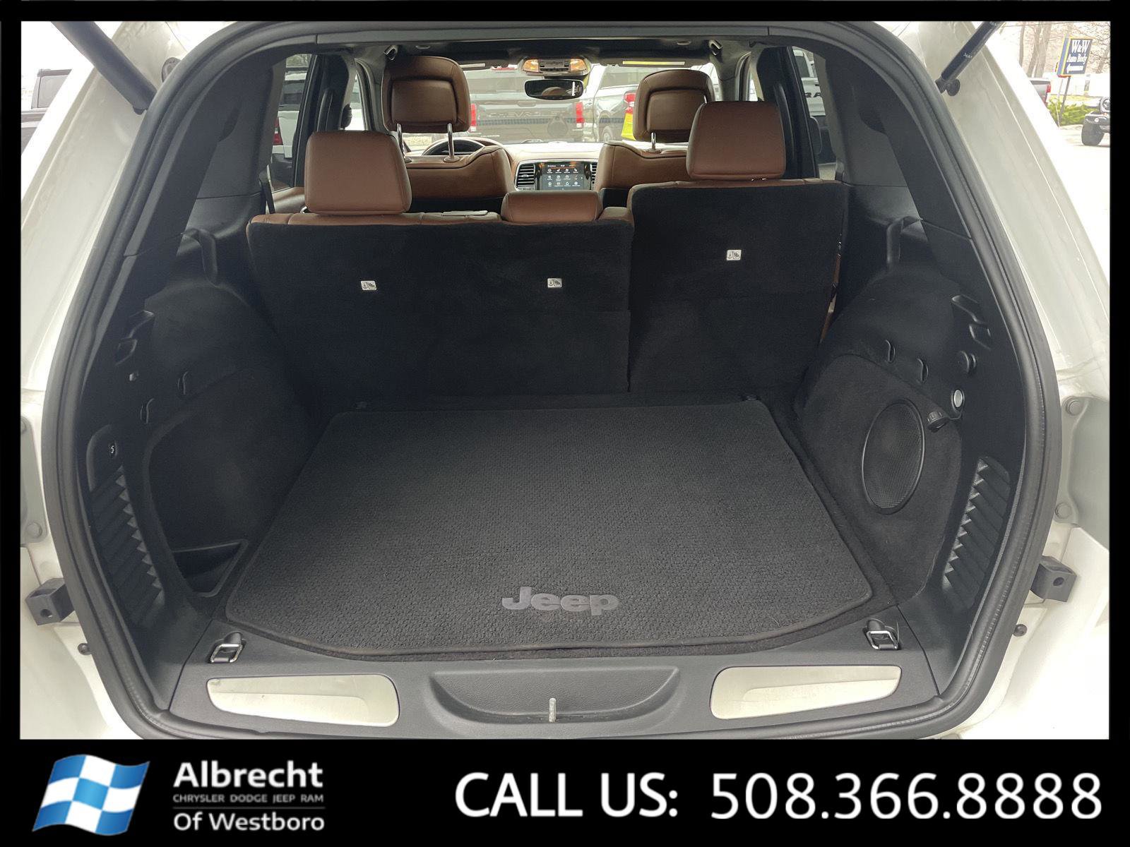 Used 2021 Jeep Grand Cherokee Summit w/ Platinum Series Group image 15