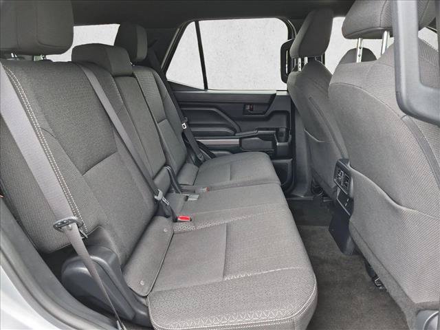 Certified 2026 Toyota 4Runner SR5 RWD image 20