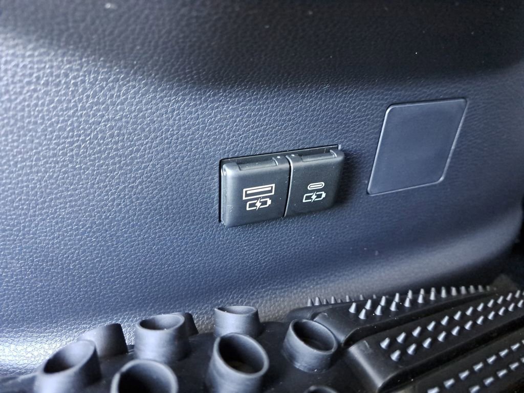 Used 2024 Toyota Tundra SR5 image 9